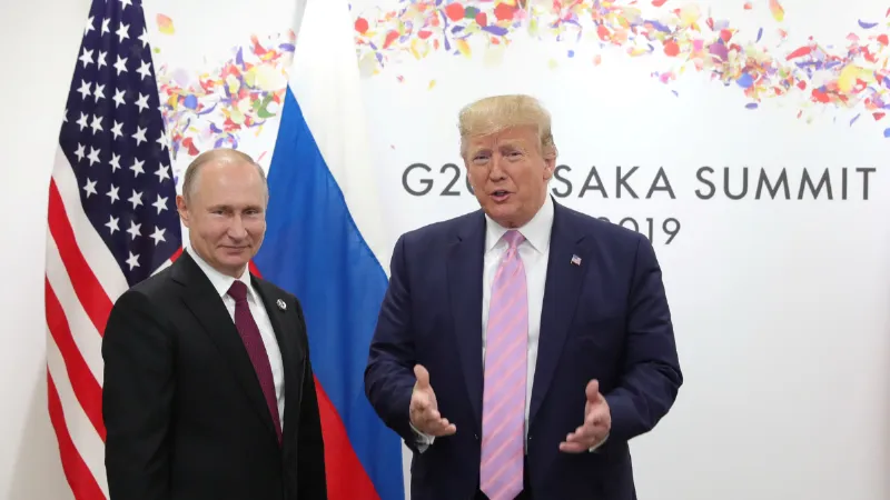 Trump and Putin hold lengthy conversation before meeting Zelensky