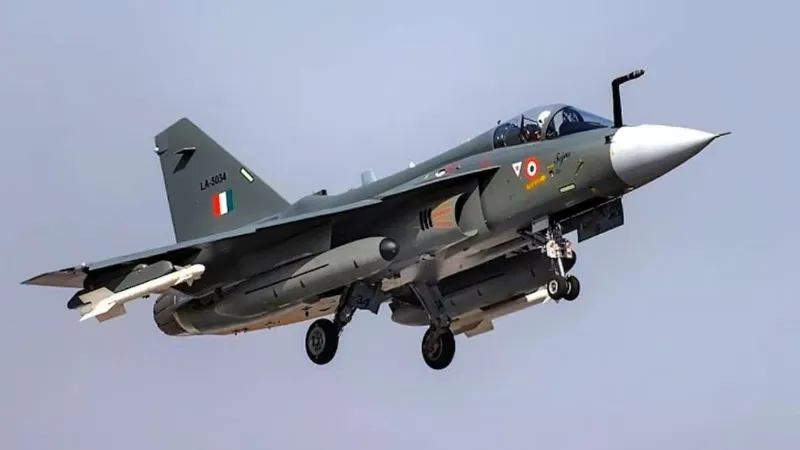 तेजस मार्क-1ए की पहली उड़ान सफल, भारत के लड़ाकू विमान निर्माण में आत्मनिर्भरता की नई ऊंचाई