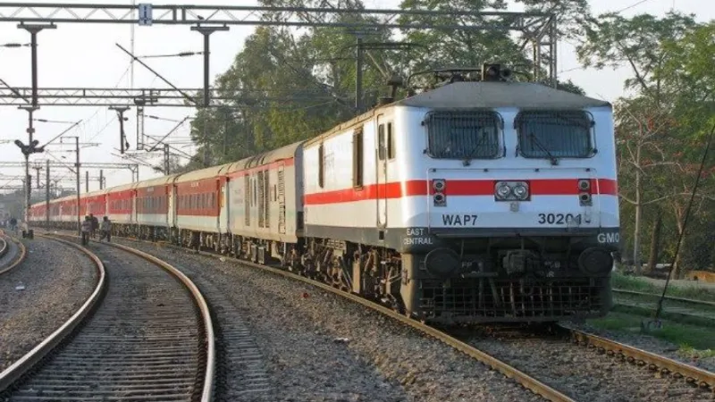 North Central Railways Diwali-Chhath special trains holding area and passenger help desk facility