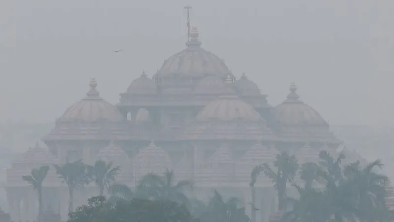 Delhi becomes the most polluted city in the world Pollution AQI