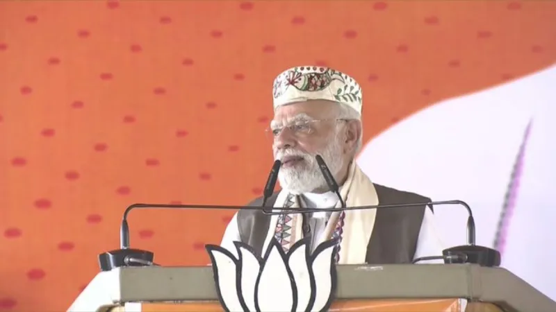 बिहार में अबकी बार ‘NDA और सुशासन सरकार’, समस्तीपुर में विपक्ष पर फायर हुए PM मोदी