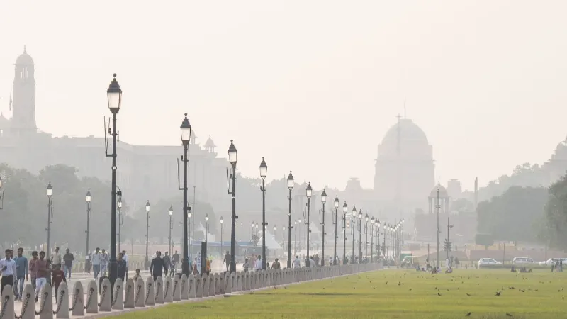 Delhis air is not improving even after Diwali AQI