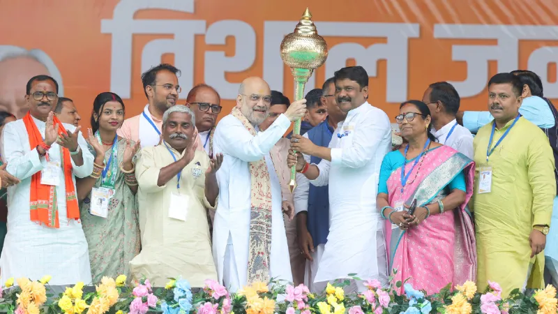 बिहार में CM और देश में PM का पद खाली नहीं... लालू यादव और सोनिया गांधी का नाम लेकर अमित शाह ने दिया संदेश