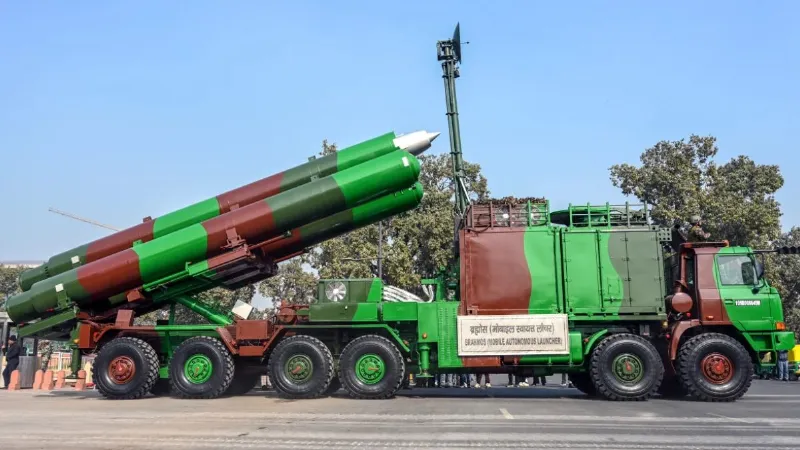 BrahMos Export: दुनियाभर में बढ़ी भारत के ब्रह्मोस की डिमांड, कौन-कौन से देश खरीद रहे यह मिसाइल?