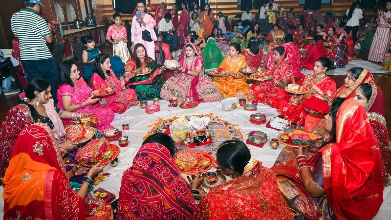 Karwa Chauth correct date and the auspicious time for the puja