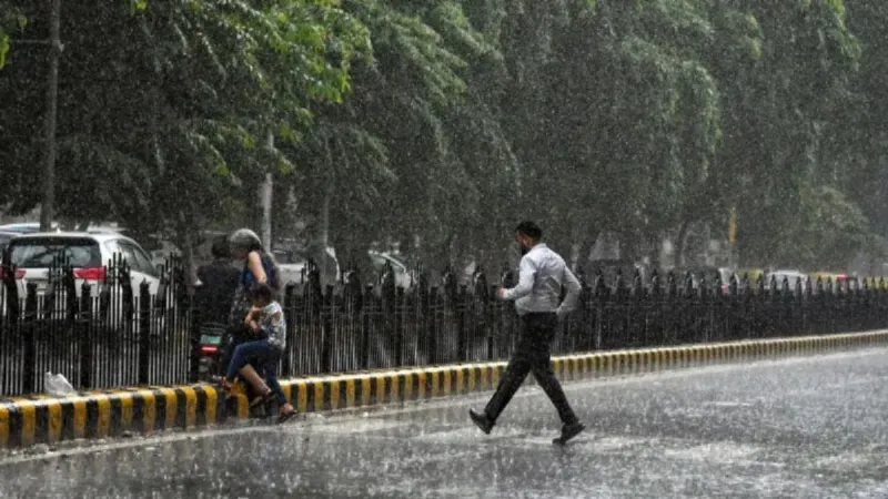 Kal Ka Mausam: 6 अक्टूबर को जमकर बरसेंगे बादल! दिल्ली से यूपी-बिहार तक बारिश और आंधी का अलर्ट