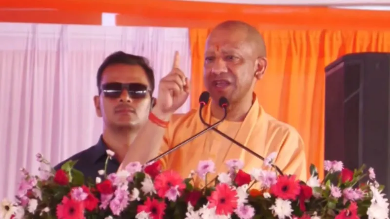 प्रयागराज के कसारी-मसारी इलाके की बदली पहचान, अब इस नाम से जाना जाएगा; CM योगी ने मंच से किया ऐलान