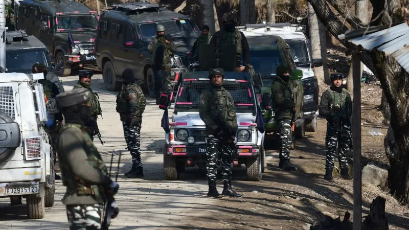 सर्दियों में बड़ी वारदात की तैयारी? जंगल में मिला आतंकियों का ठिकाना, राशन और प्रोटीन सप्लीमेंट बरामद