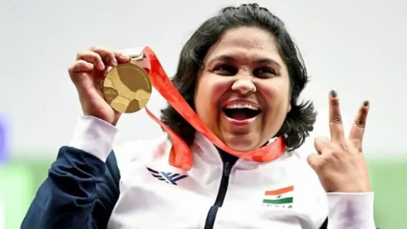 मोना अग्रवाल ने रचा इतिहास, 357.5 के स्कोर के साथ तोड़ा वर्ल्ड रिकॉर्ड, जीता दूसरा गोल्ड मेडल