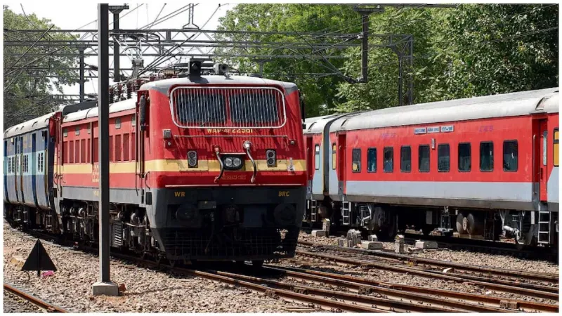 दिवाली-छठ पर घर जाने वालों के लिए खुशखबरी, रेलवे ने चलाईं 3 जोड़ी स्पेशल ट्रेनें, जानें पूरा रूट और शेड्यूल
