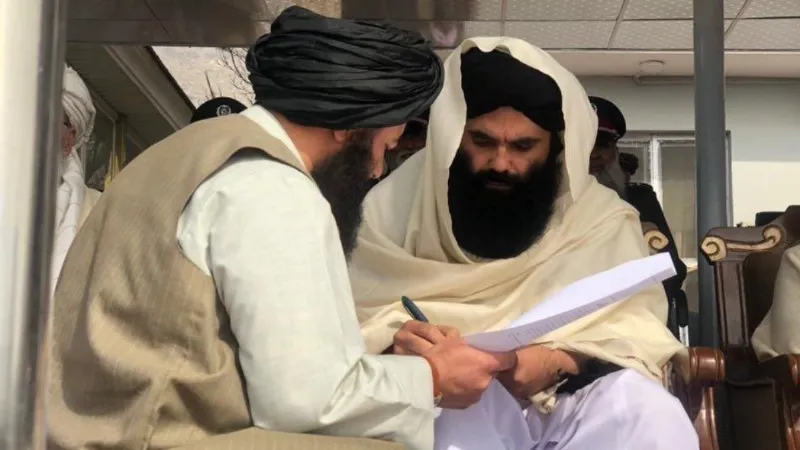 Pakistan should not consider the patience of Afghans as weakness Haqqani gave direct challenge to Munir Shahbaz