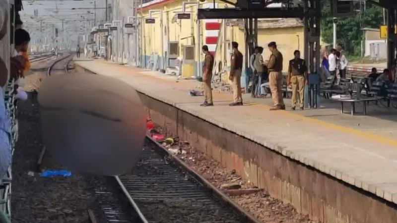 Uttar pradesh mirzapur accident 6 people died hit by train