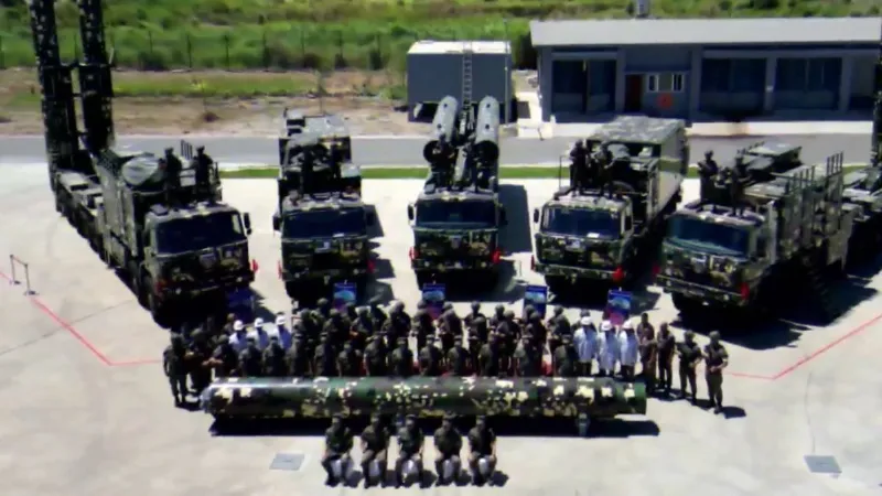 Philippine Marine Corps unveiled its first Brahmos missile battery during a ceremony