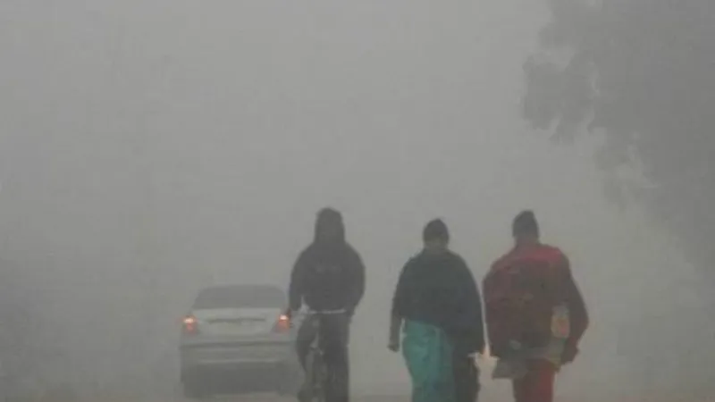Delhi Weather Update Air quality indexed 400 crossed