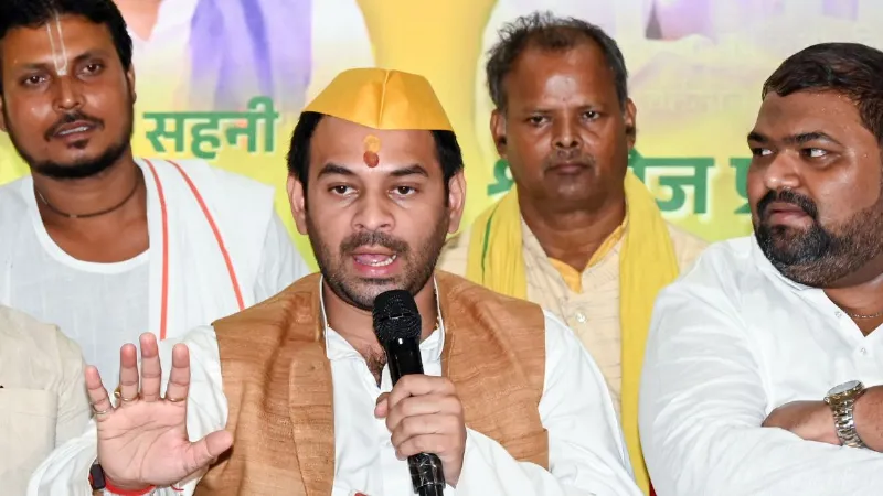 Tej Pratap Yadav taunt on crushing defeat of Tejashwi Yadav mahagathbandhan