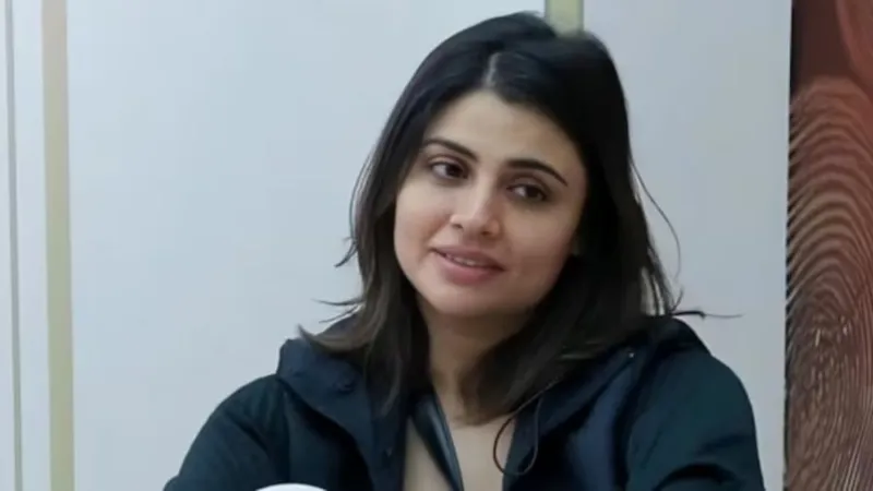 क्रिकेटर दीपक चाहर की बहन की सेक्सुअलिटी पर उठाए सवाल, सोशल मीडिया पर हुईं बुरी तरह ट्रोल