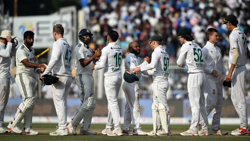 IND vs SA: गुवाहाटी टेस्ट में इन दो खिलाड़ियों की होगी एंट्री, शुभमन गिल की फिटनेस पर बड़ा अपडेट