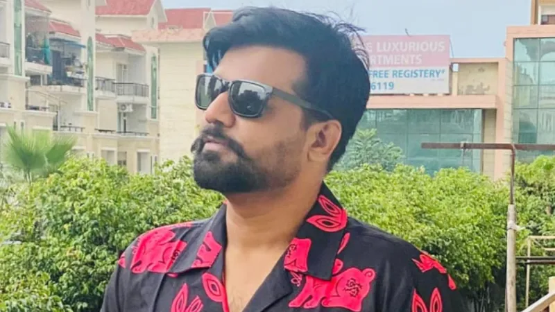 Famous Punjabi singer Harman Sidhu tragically dies in a road accident