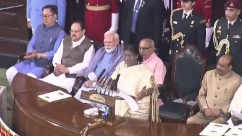 भारत एक है और हमेशा एक रहेगा, संविधान दिवस पर संसद में विशेष कार्यक्रम में बोलीं- राष्ट्रपति मुर्मू