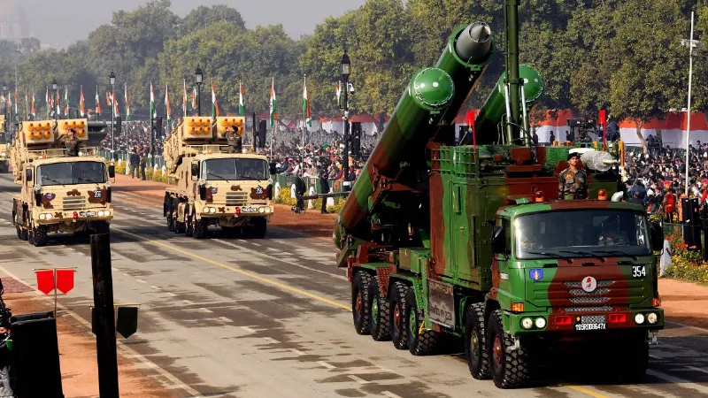 पाकिस्तान की तबाही देख दुनिया हुई ब्रह्मोस की दीवानी, दुनिया का सबसे बड़ा मुस्लिम देश खरीदेगा मिसाइल