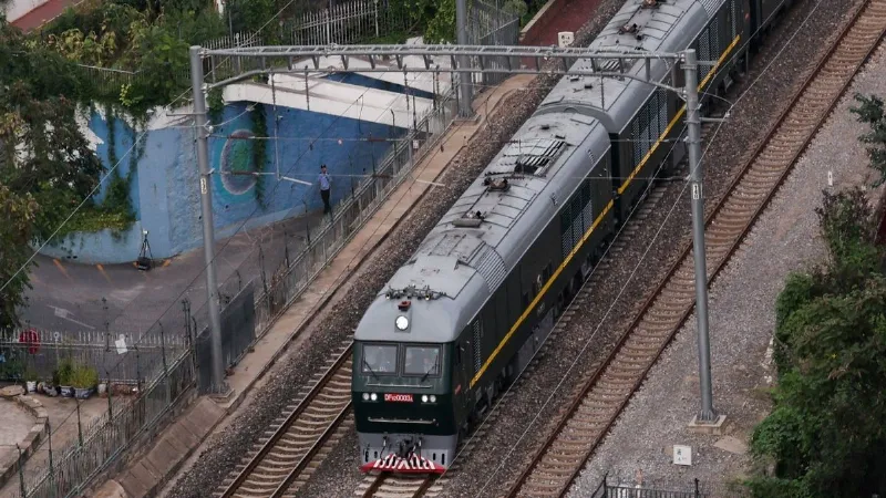China Rail Accident kills 11 railway maintenance workers