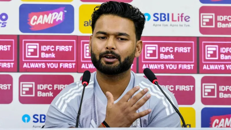 गुवहाटी टेस्ट में शर्मनाक हार पर आया ऋषभ पंत का रिएक्शन, बोले - माफ करना हम इस बार...