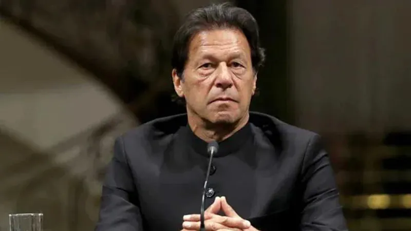 Pakistan Parliament imran khan pti gives 24 hours ultimatum to shehbaz government