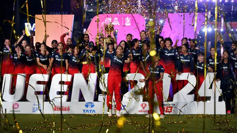 WPL 2026 ऑक्शन में हुई पैसों की बारिश, टीमों ने इन खिलाड़ियों पर लुटाए करोड़ों रुपए, देखें पूरी लिस्ट