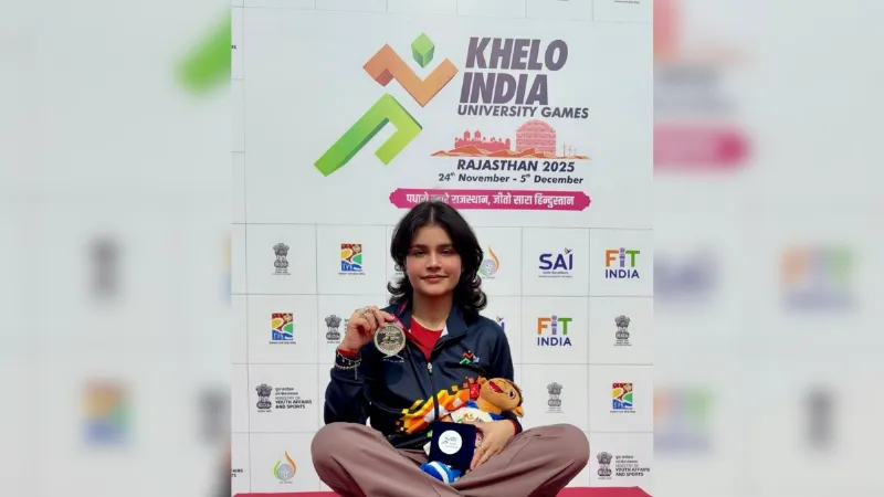 ख्वाइश शर्मा ने KIUG 2025 में 50 मीटर राइफल में जीता रजत पदक, लवली प्रोफेशनल यूनिवर्सिटी का बढ़ाया गौरव