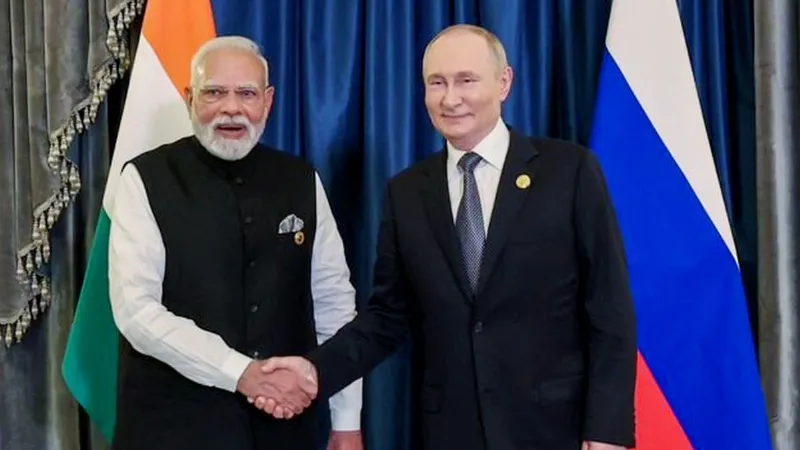 Putin India Visit with seven ministers will sign 25 agreements