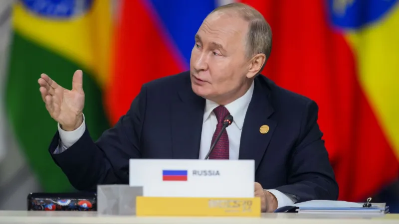 Why Putin doesn't move right arm know here