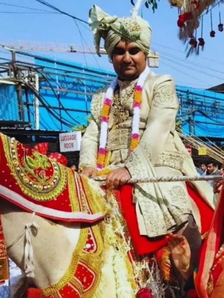 शादी के बंधन में बंधे इंद्रेश-शिप्रा, शेरवानी में छाए दूल्हे राजा, देखें; PHOTOS