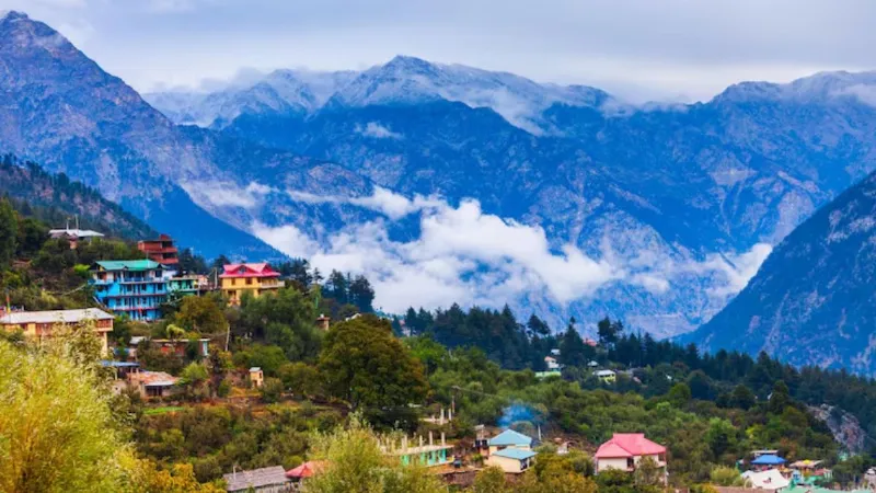 क्रिसमस-न्यू ईयर पर IRCTC का धांसू पैकेज, बस इतने रुपये में घूम आएं शिमला, जानें टूर की पूरी डिटेल