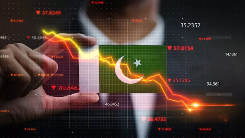 रोजगार में सुस्ती, कर्ज वाली अर्थव्यवस्था... IMF ने खोली पाकिस्तान की पोल, दुनिया के सामने बताई औकात