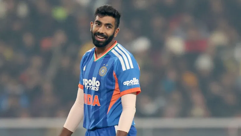 IND vs SA: T-20 सीरीज के बीच से क्यों नदारद हो गए जसप्रीत बुमराह? क्या है नजह, जानें