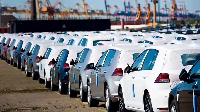 दुनिया में बज रहा मेड-इन-इंडिया कारों का डंका, एक्सपोर्ट में रिकॉर्ड तोड़ उछाल, वजह जान रह जाएंगे हैरान