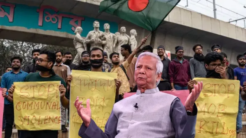 'हम जिंदा हैं लेकिन चलती-फिरती लाश की तरह...' बांग्लादेशी हिंदुओं को सता रहा मौत का डर, बताया हाल