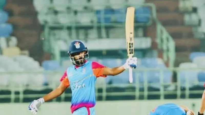 कौन हैं स्वास्तिक समल, जिन्होंने विजय हजारे ट्रॉफी में रच डाला इतिहास? IPL ऑक्शन में रहे थे अनसोल्ड