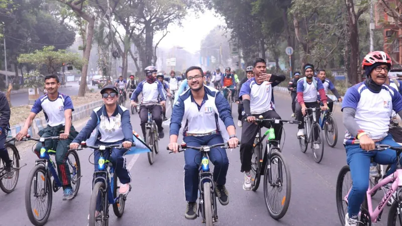 कश्मीर से कन्याकुमारी तक साइकिल का सैलाब! फिट इंडिया मूवमेंट ने रच दिया नया इतिहास