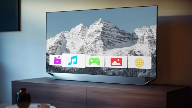 कहीं आपका Smart TV भी तो नहीं हो चुका है हैक? इन 5 संकेतों से तुरंत पहचानें, वरना पड़ जाएंगे लेने के देने