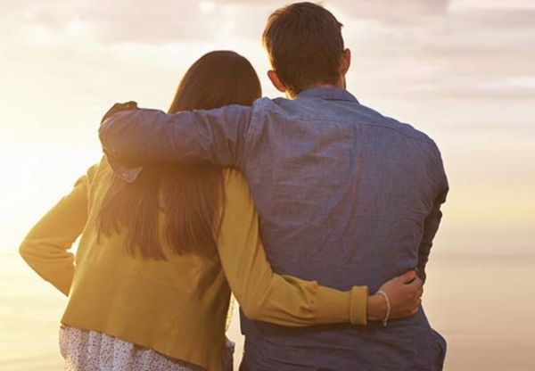 Chanakya Niti: कितनी भी सुंदर हो पत्नी अगर यह गुण नहीं तो त्याग देना ही उचित