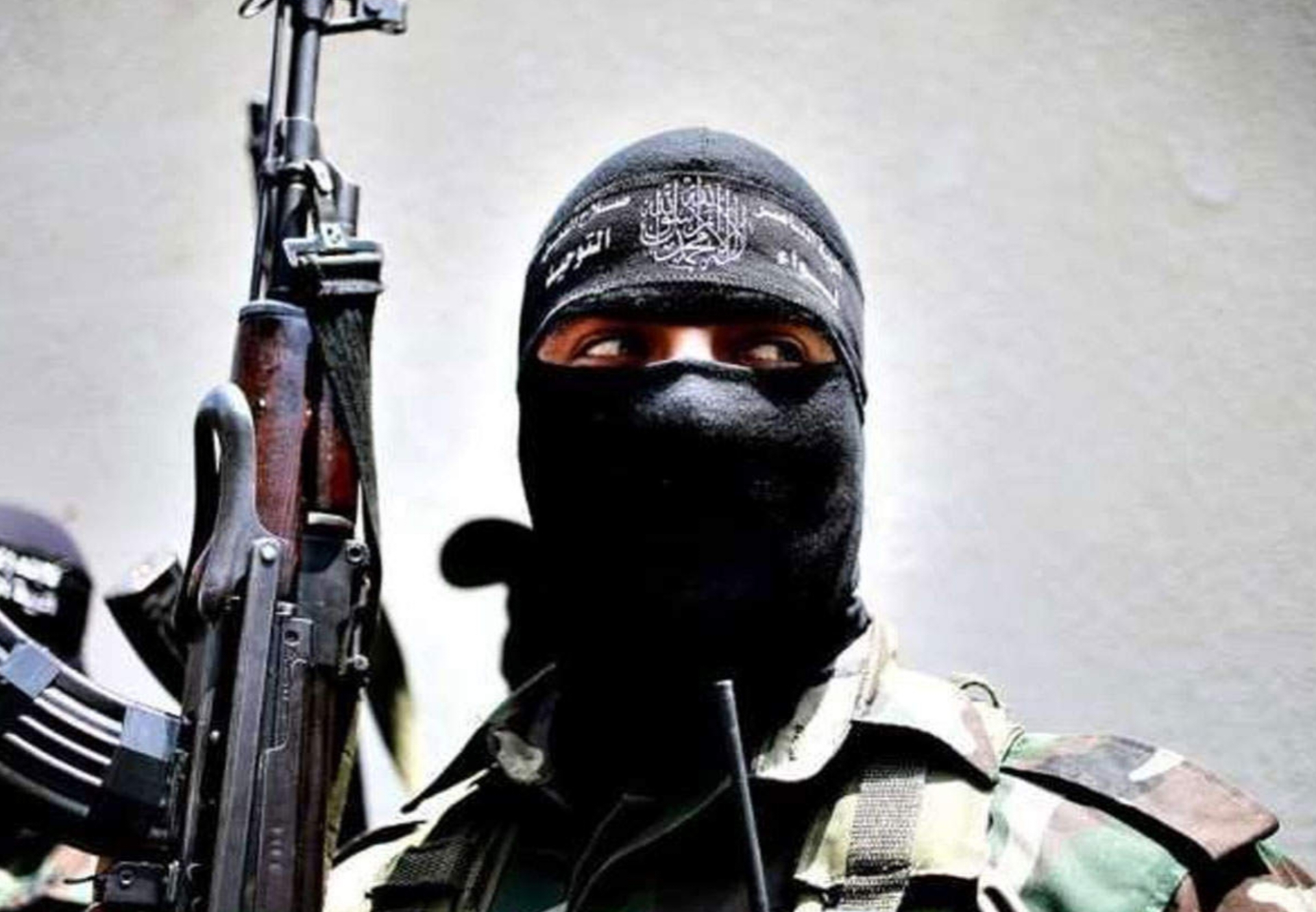 श्रीनगर में पुलिसकर्मी पर आतंकियों ने बरसाई गोली, बेमिना इलाके में सुरक्षाबलों ने की घेराबंदी