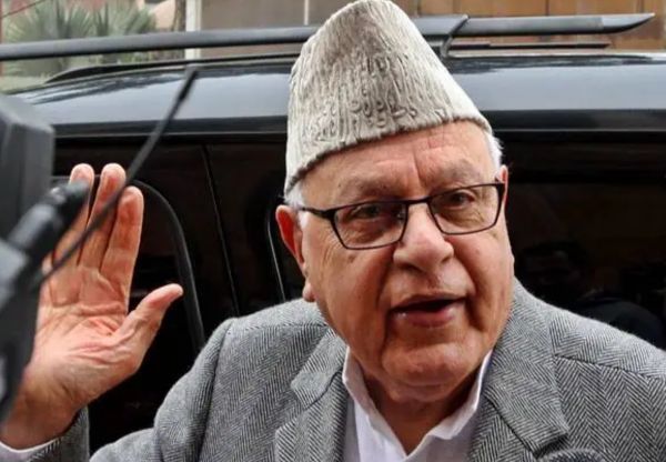 जिसे पूरी दुनिया कहती है धरती का स्वर्ग, अब फारुख अब्दुल्लाह ने कहा- जहन्नुम में जाए कश्मीर