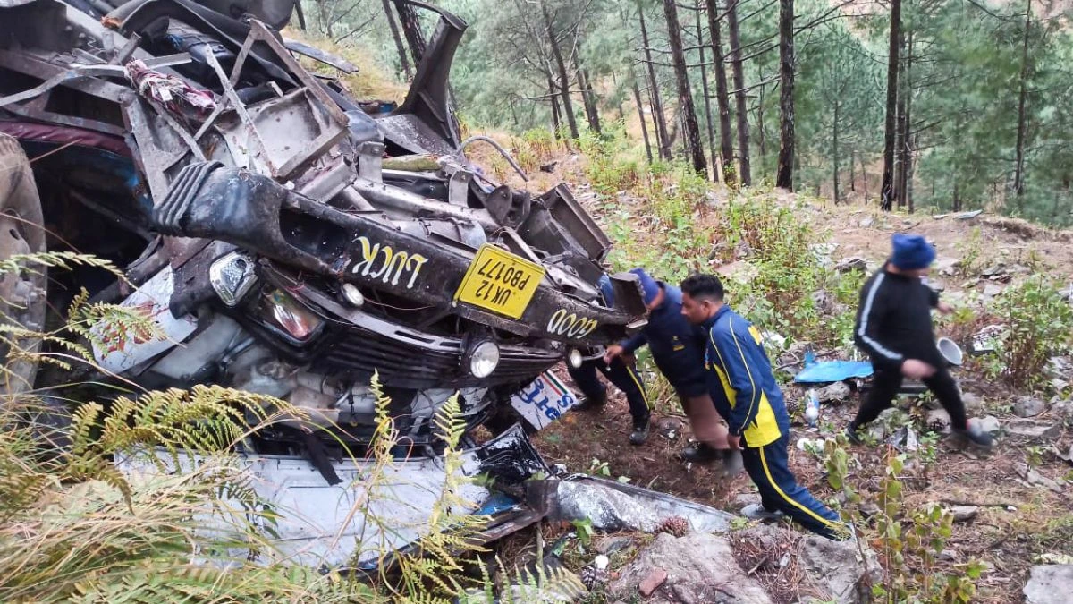 Death toll rises to 5 in Uttarkhand bus accident