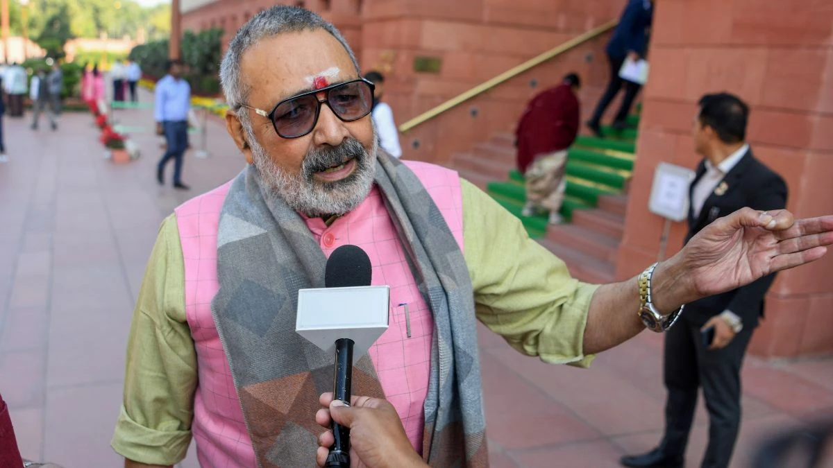 Giriraj Singh Demands Bharat Ratna for Bihar CM Nitish Kumar Naveen Patnaik
