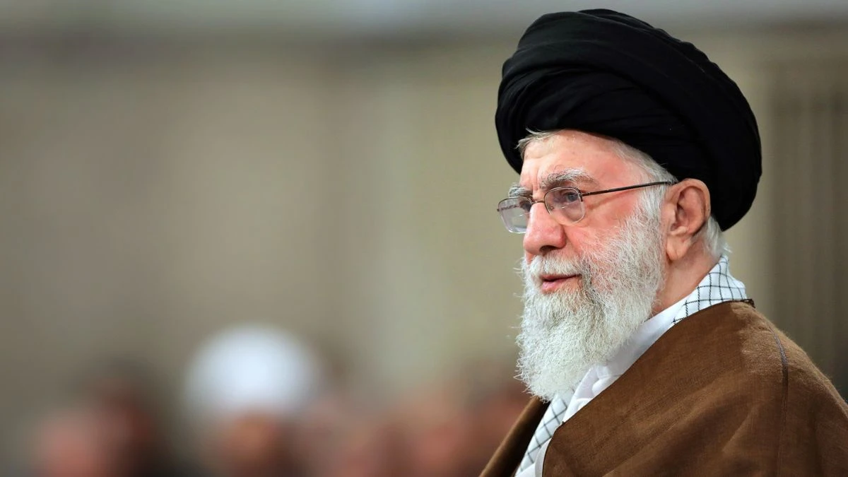 Khamenei left alone America Israel to change future of Iran