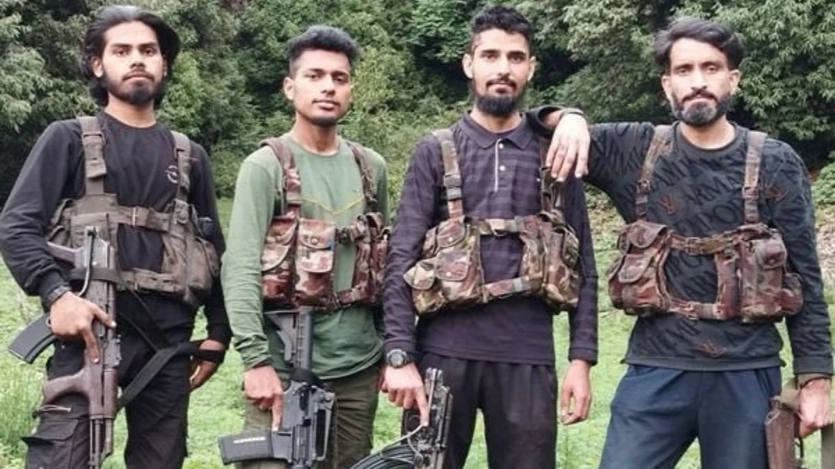 कश्मीर में कैसे पहुंची M4 राइफल? जानें कितना घातक है ये अमेरिकी हथियार; बन रहा आतंकियों की पहली पसंद