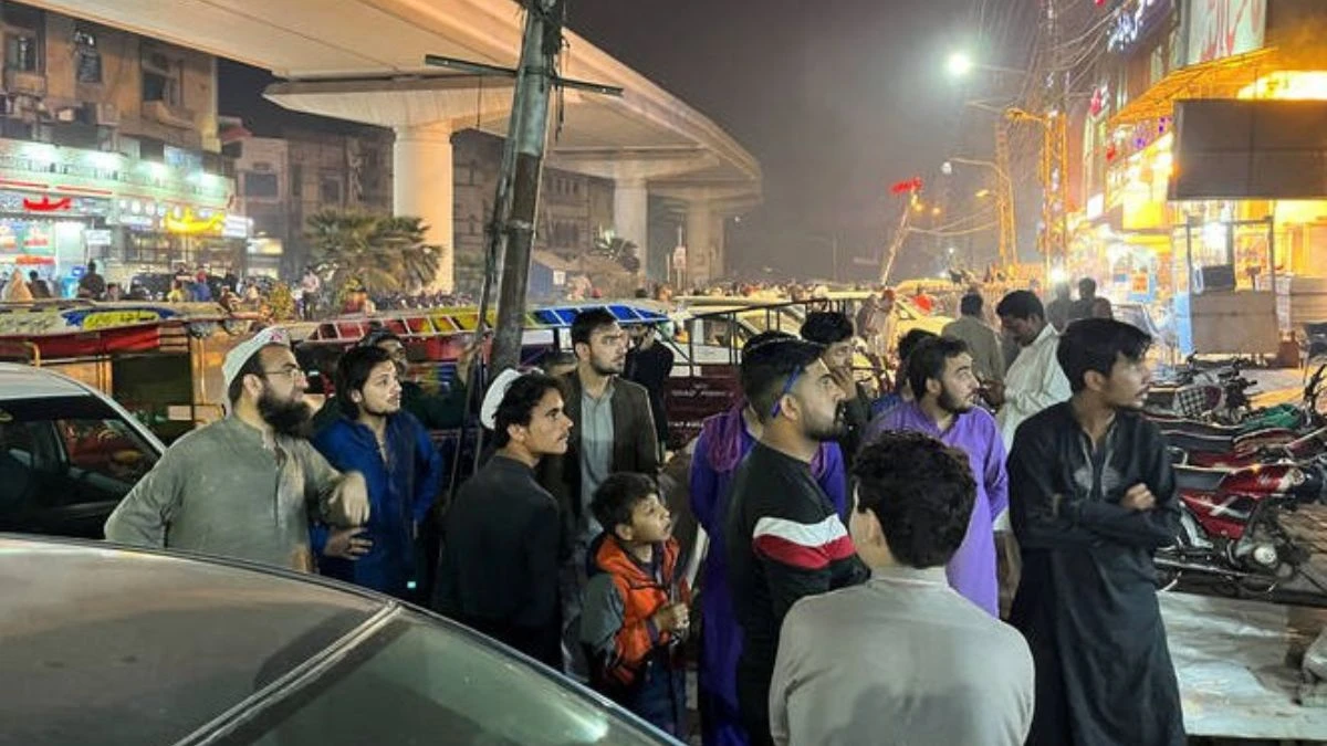 Earthquake In Pakistan two times people spent night at outside