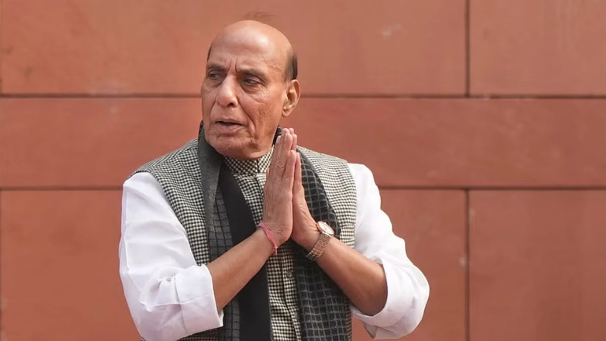 Rajnath Singh reached Moscow