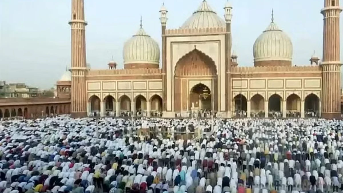 आज देश भर में मनाई जा रही है बकरीद, यूपी, बिहार में बकरीद को लेकर सुरक्षा कड़े इंतजाम